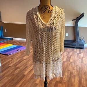 Solitaire Swim size large crochet tunic